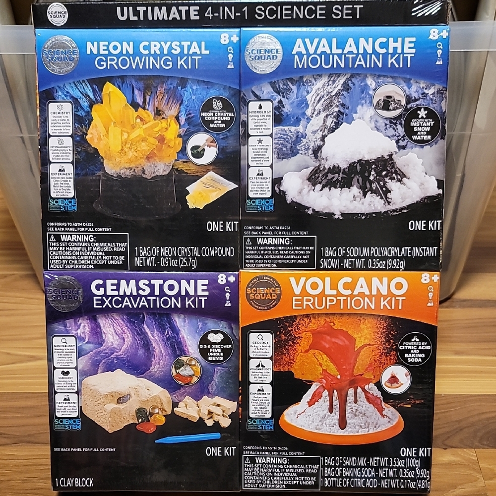 Ultimate 4-in-1 Science Set - Multicolor